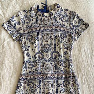Patterned Fitted Dress